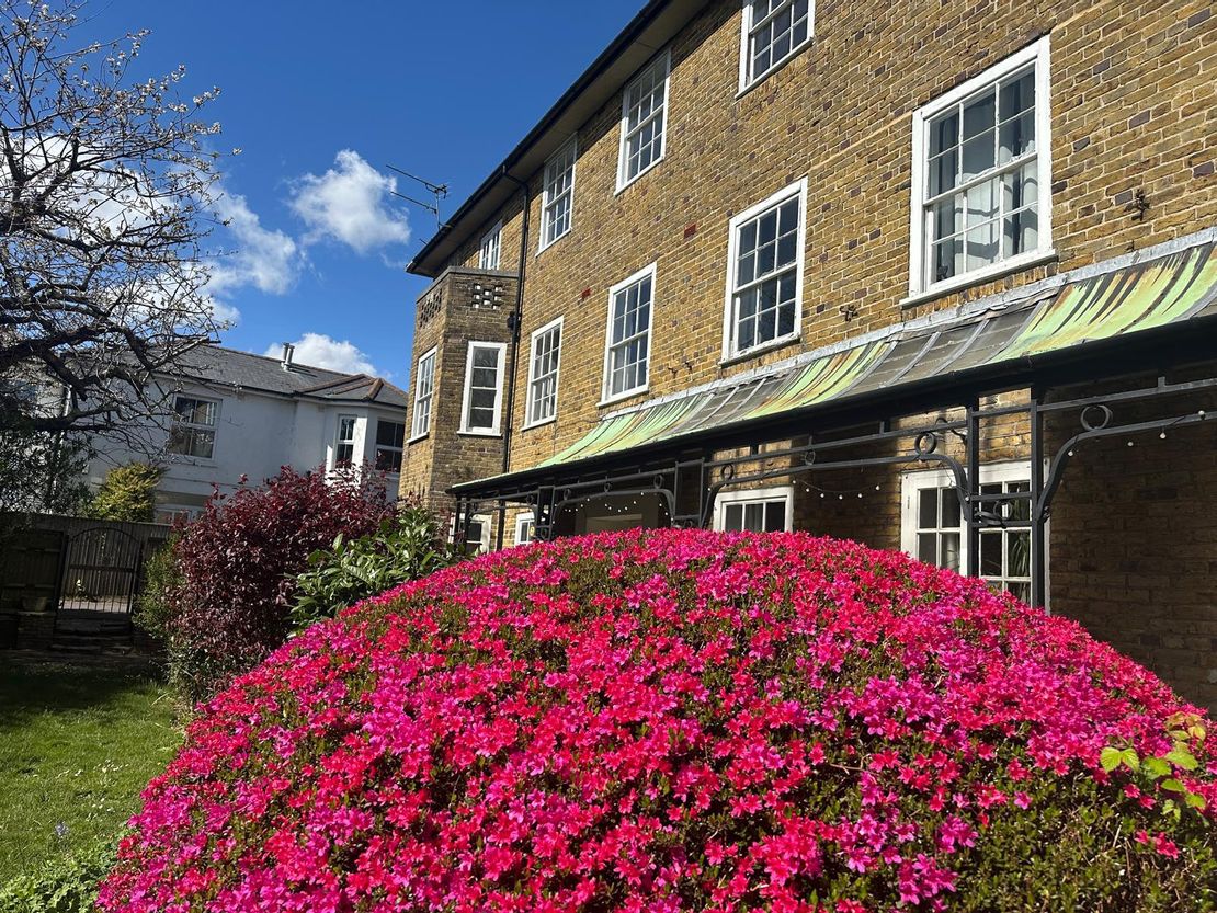Flat Highfield Lane in Southampton