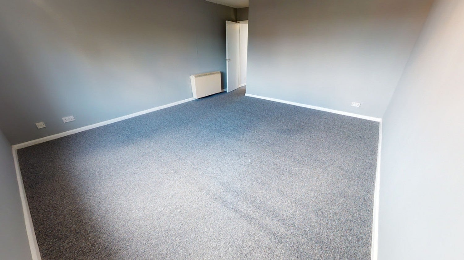 Flat St Peters Close in Cheltenham