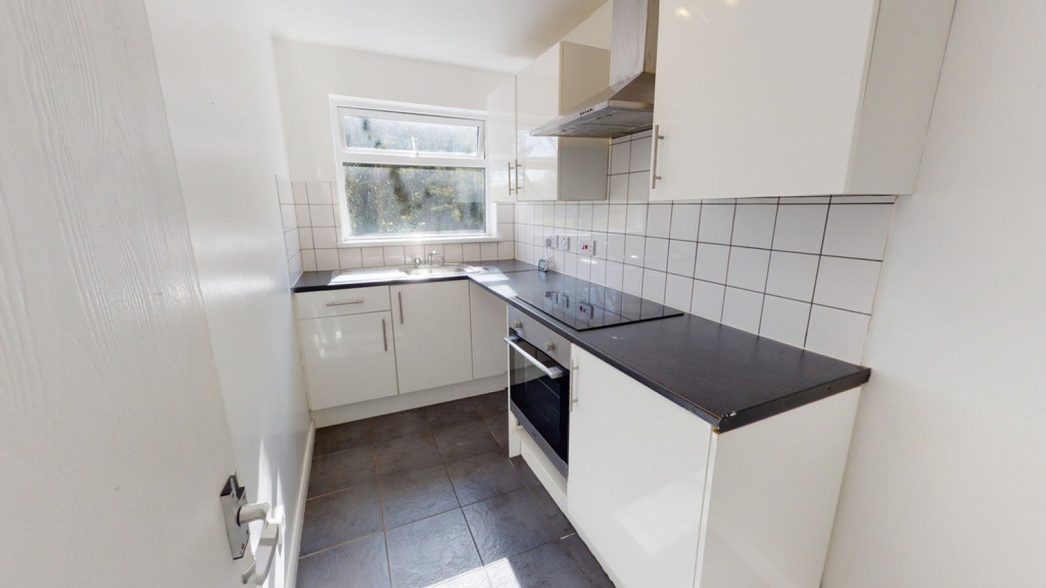 Flat St Peters Close in Cheltenham