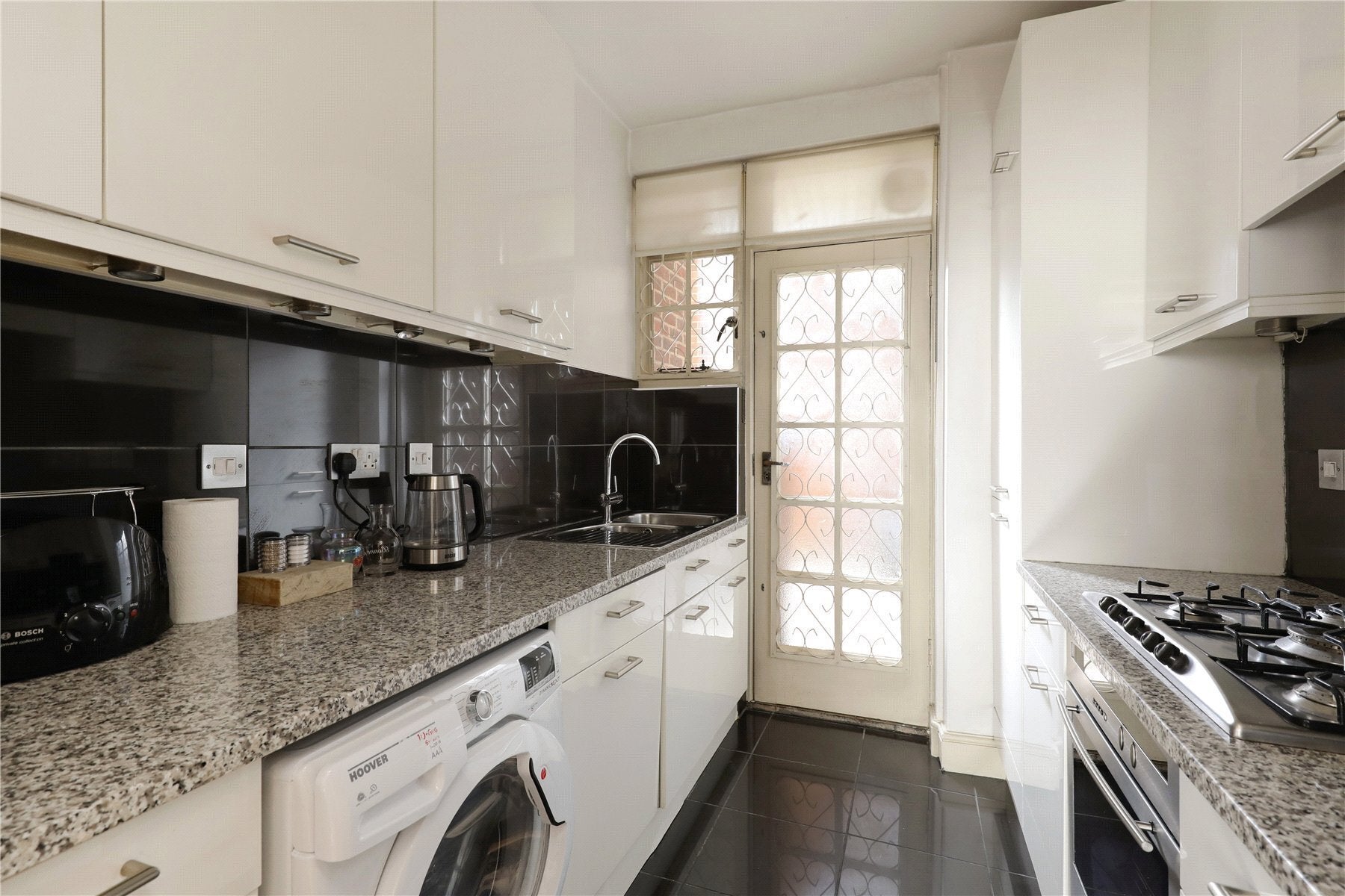 Flat Turks Row in Greater London
