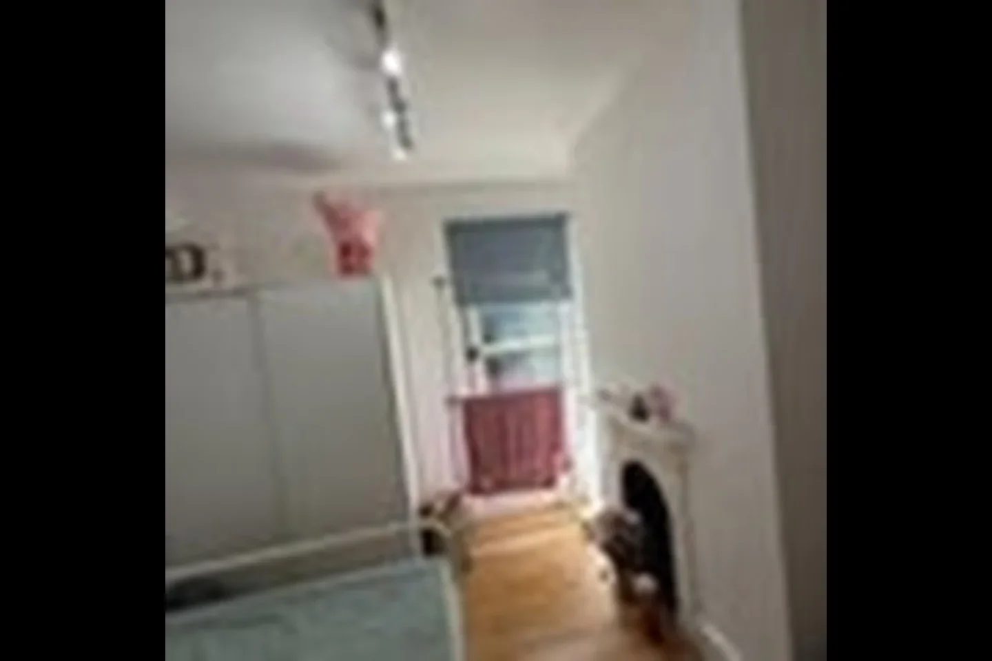 Room Broadway Avenue in Greater London