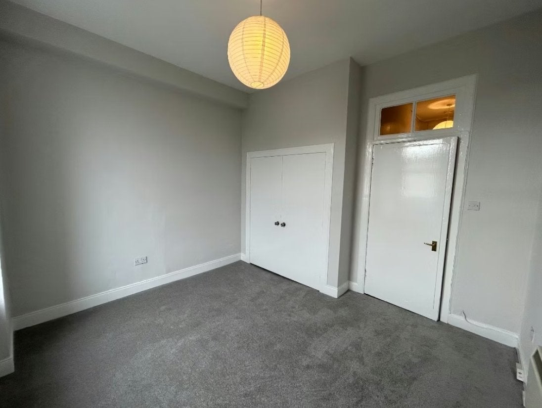 Flat Ramsay Place in City of Edinburgh