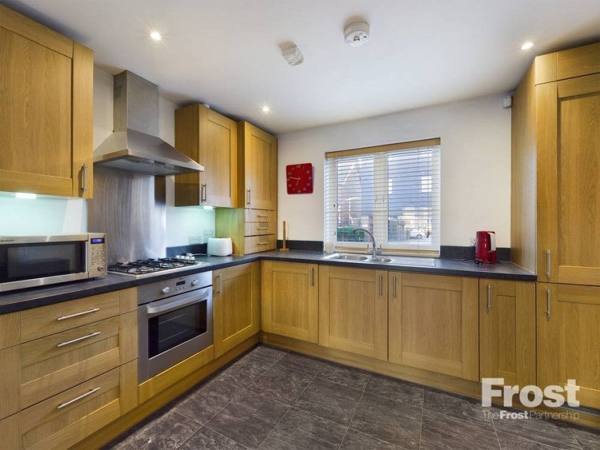 Flat Wapshott Road in Borough of Runnymede