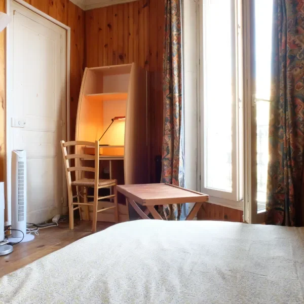 Chambre Rue Mounet-Sully à Paris