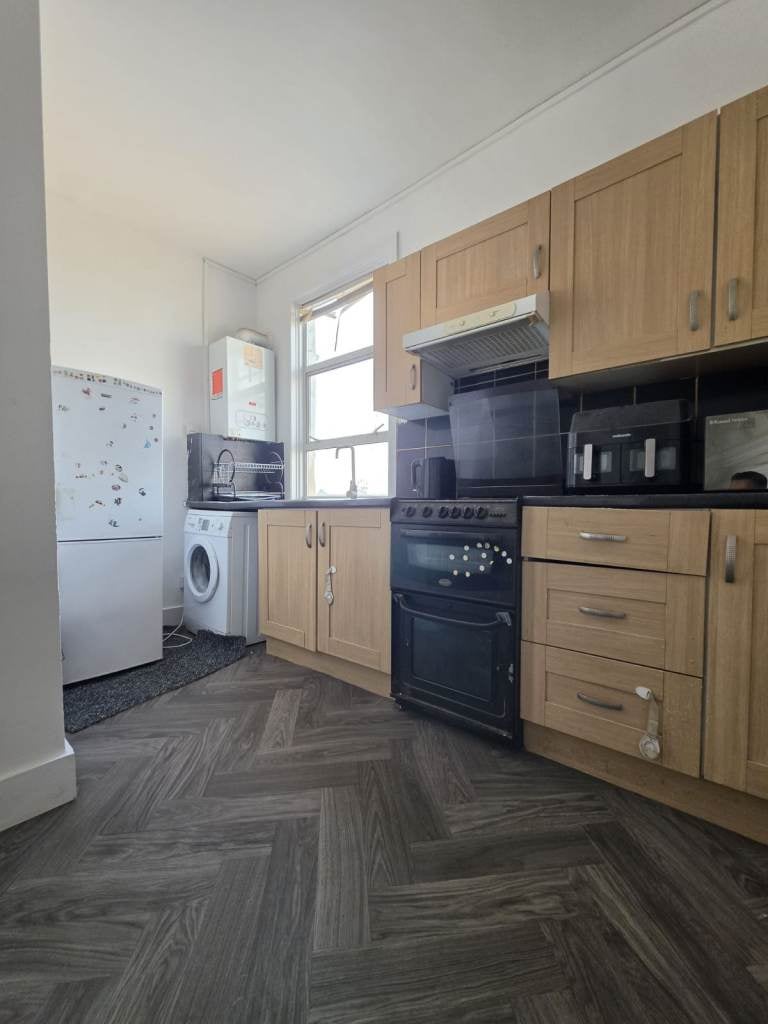 Flat Lea Bridge Road in Greater London