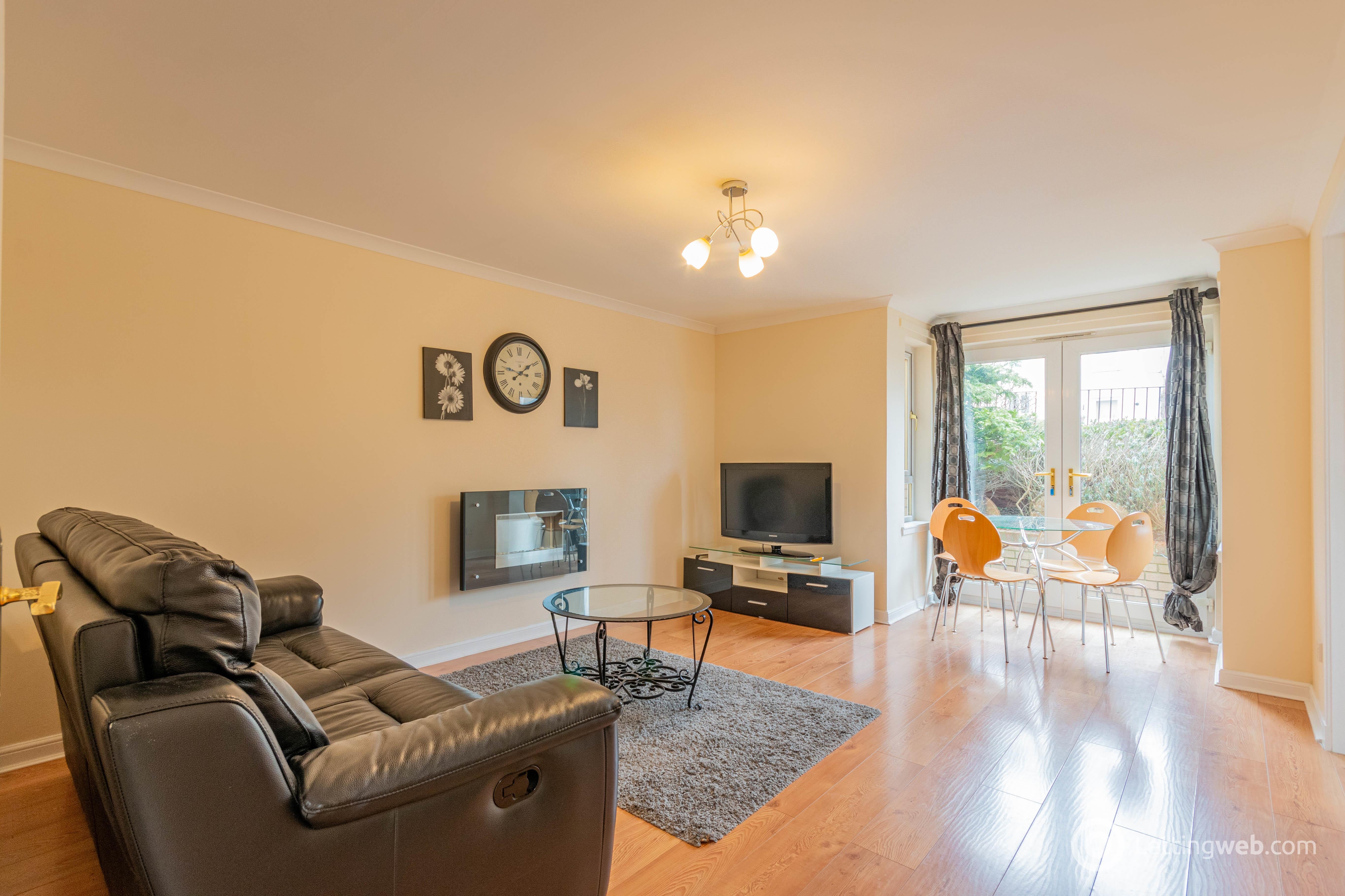 Flat Gilmerton Road in City of Edinburgh