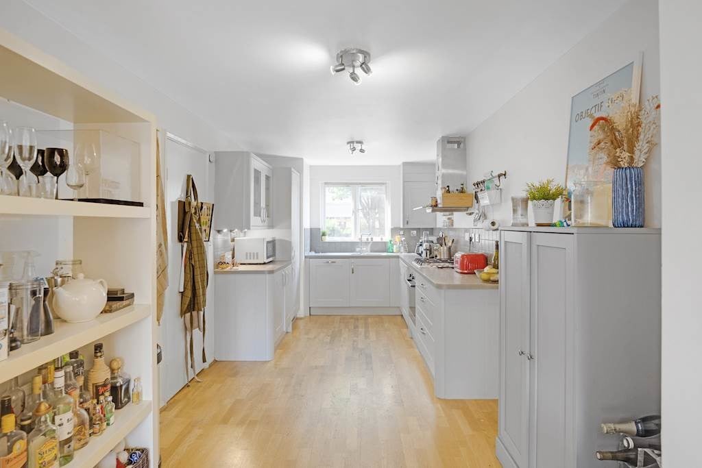 House Maiden Lane in Greater London