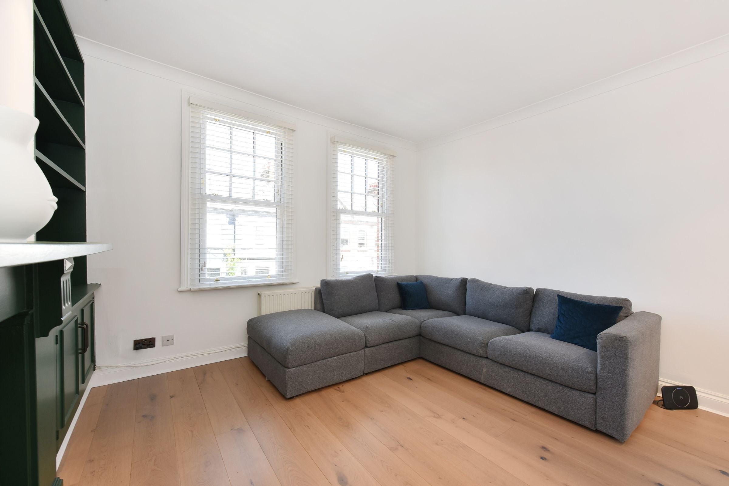 Flat Trent Road in Greater London