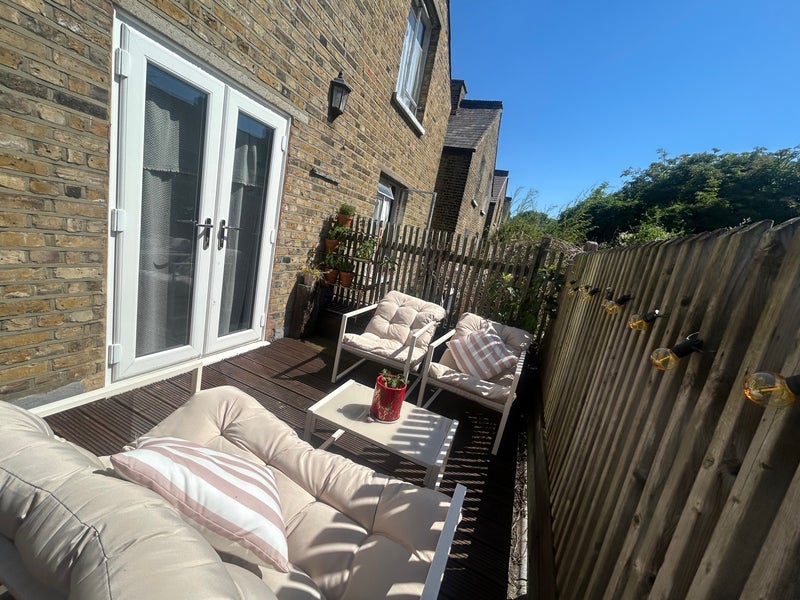 Room Strathleven Road in Greater London