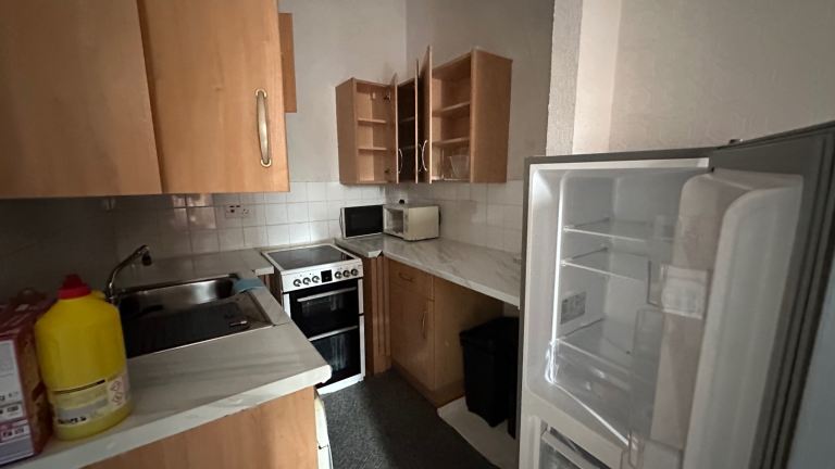 Flat Peffer Place in City of Edinburgh