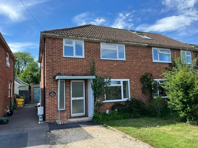 House Lock Crescent in Cherwell District