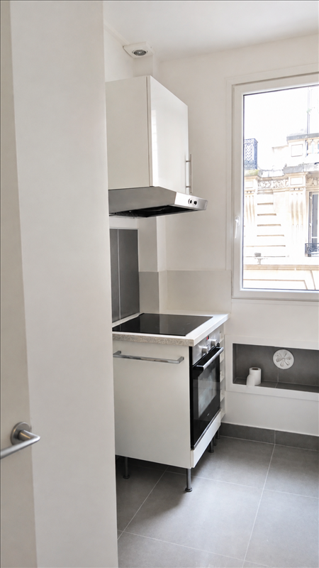 Flat Rue de la Cavalerie in Paris