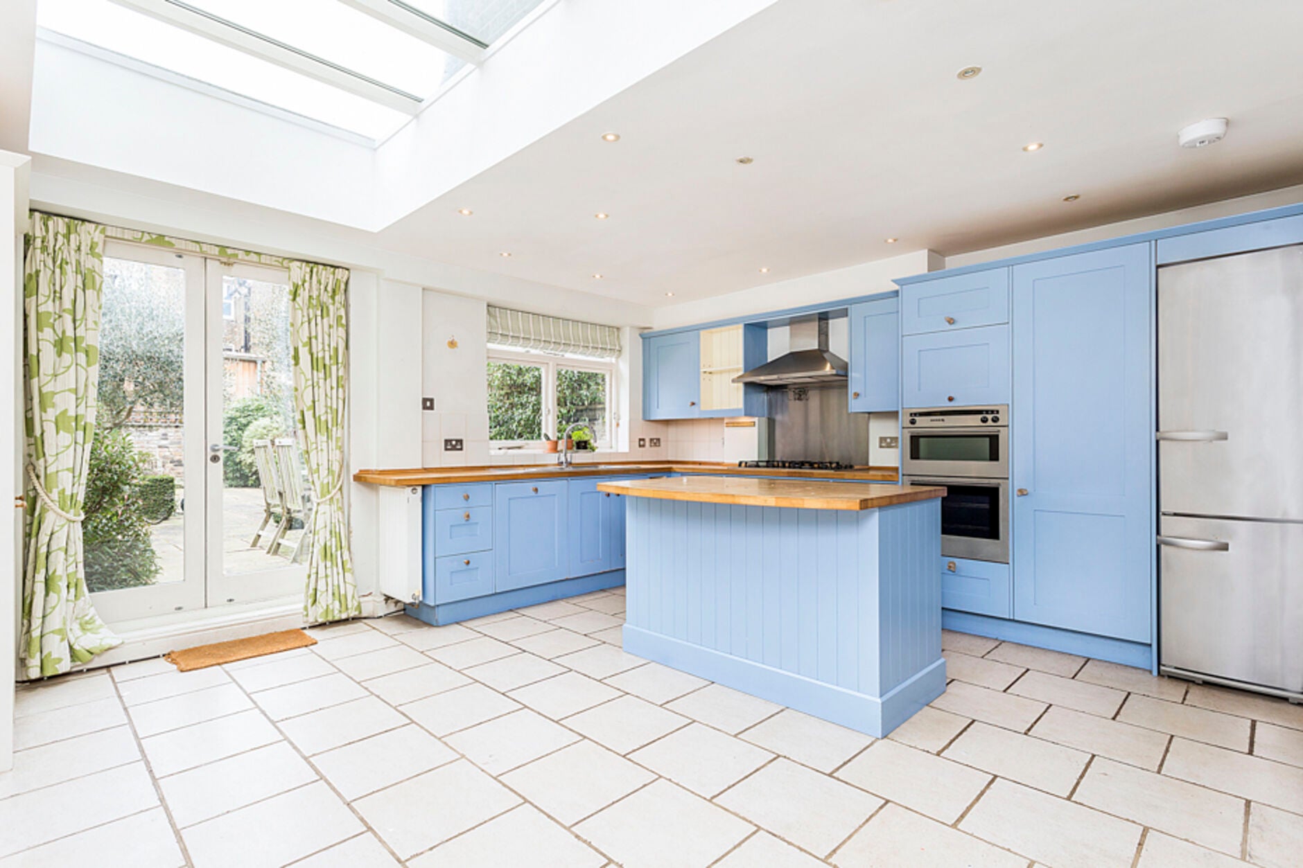 House Carthew Villas in Greater London