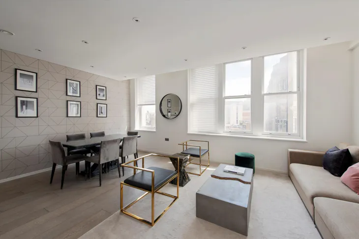 Flat Pentonville Road in Greater London