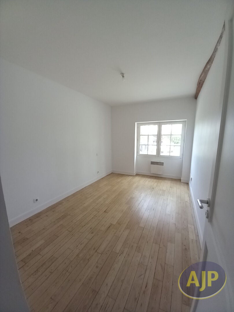 Appartement D 68 à Négrondes