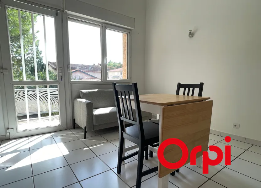 Appartement Rue Eugène Maréchal à Vénissieux