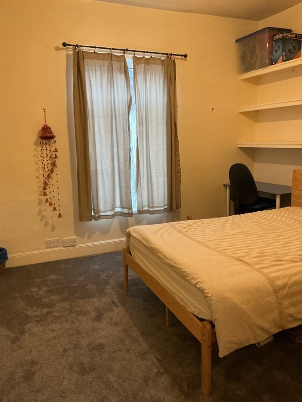 Room Seaford Street in Stoke-on-Trent