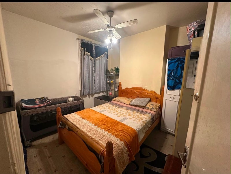 Room Cann Hall Road in Greater London