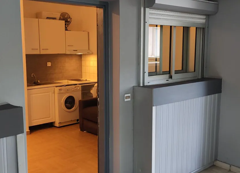 Room avenue Jean Marchand in Villeneuve-Loubet