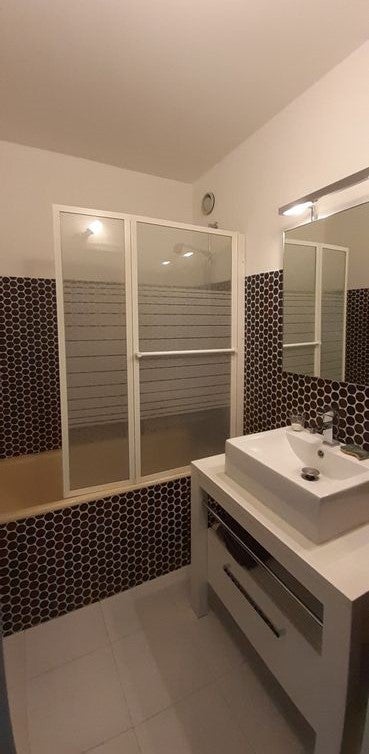 Chambre Rue des Treilles à Libourne