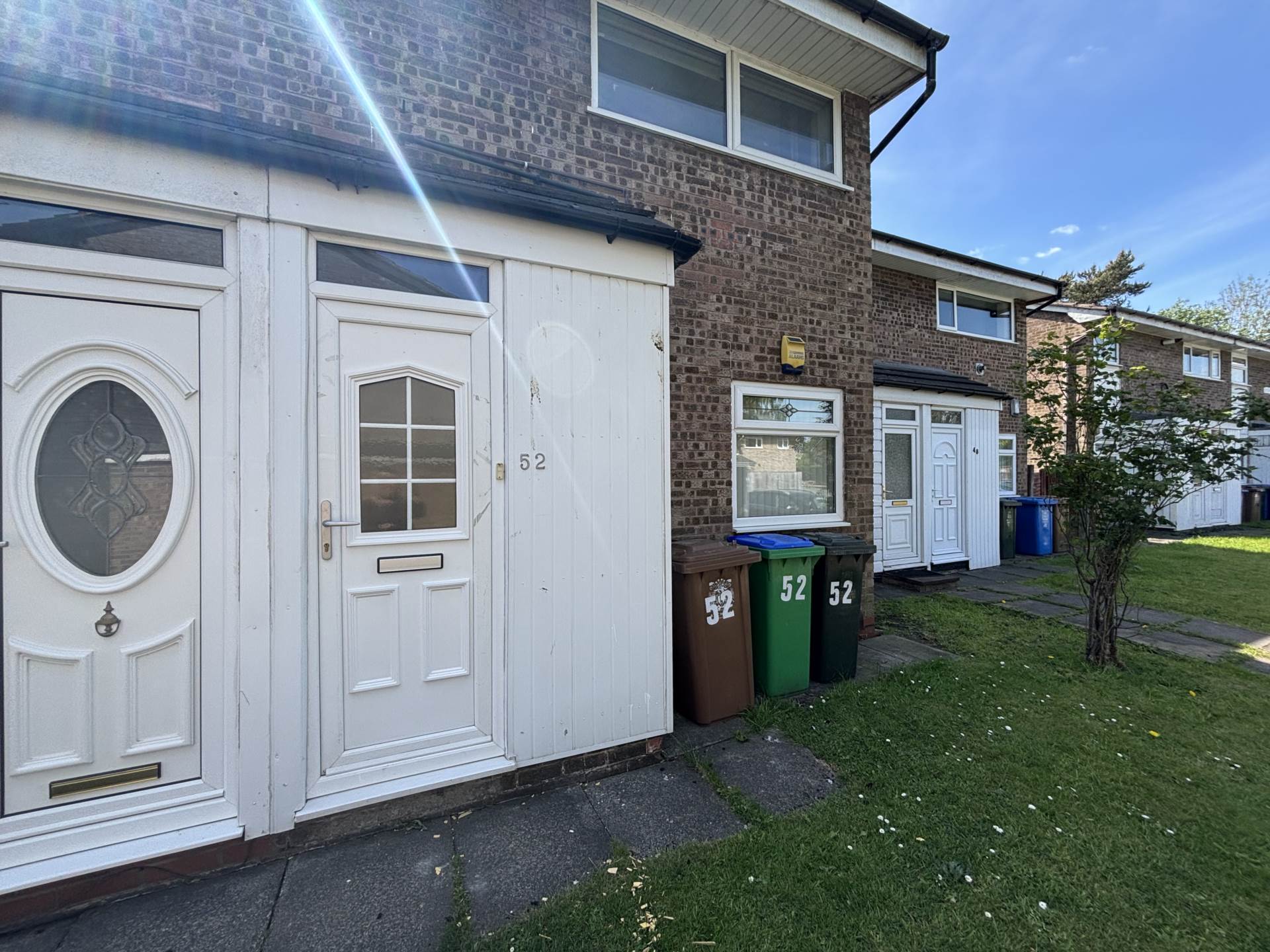 House Evesham Walk in Middleton