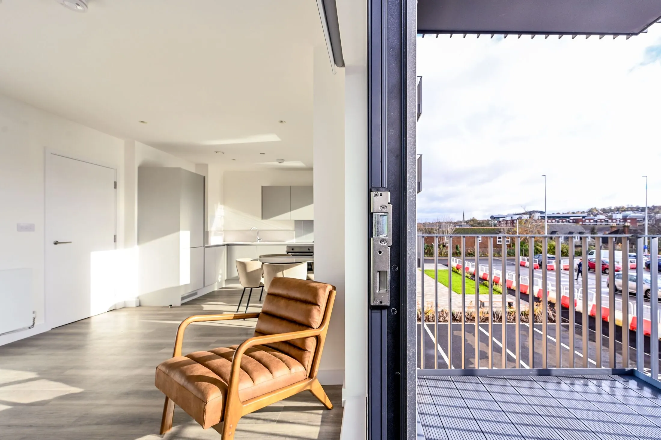 Flat Station View in Guildford