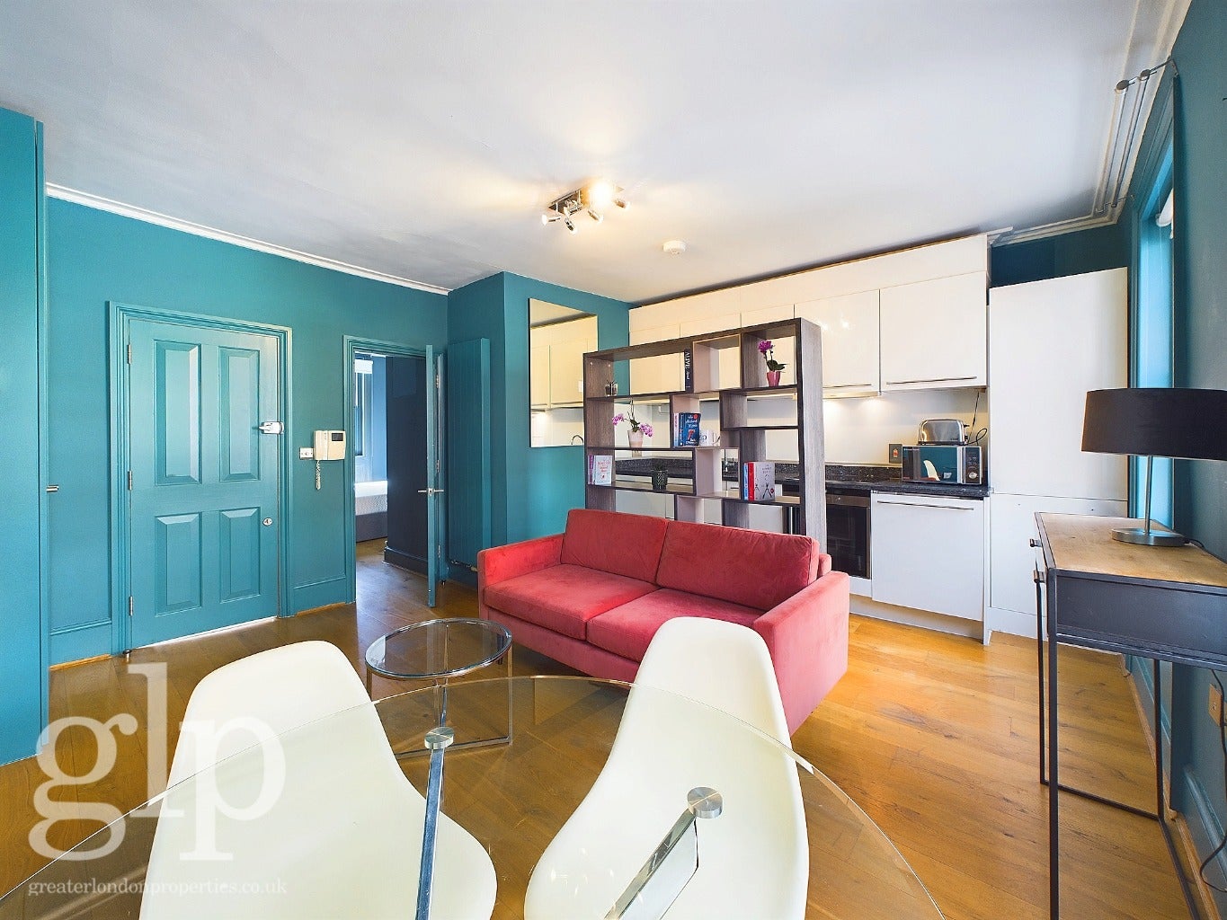 Flat Judd Street in Greater London