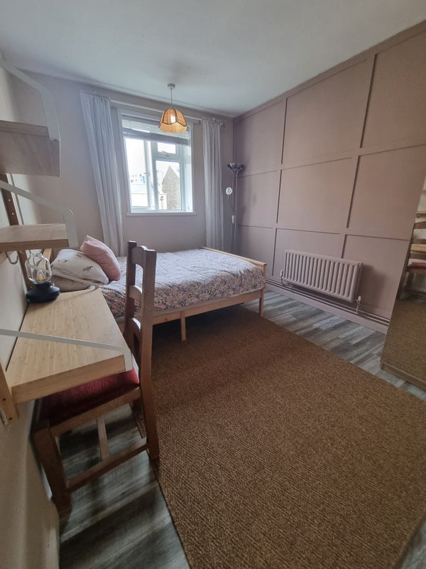 Room Ashburnham Place in Greater London