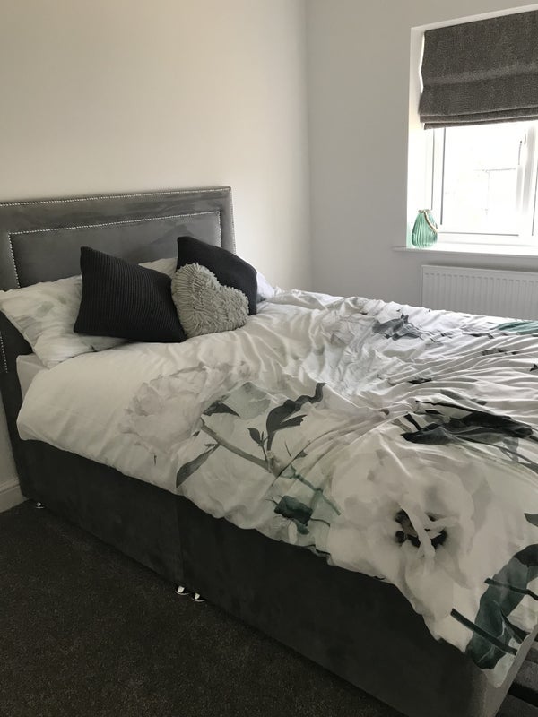 Room Lady Royd Close in Bradford