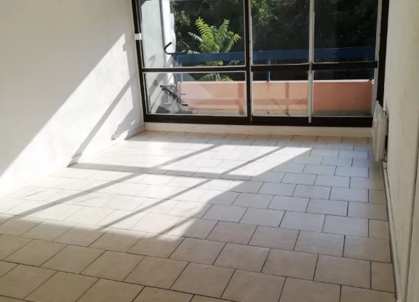 Flat Route de Courbessac in Nîmes