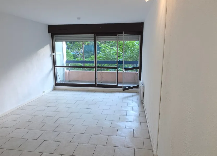 Appartement Route de Courbessac à Nîmes