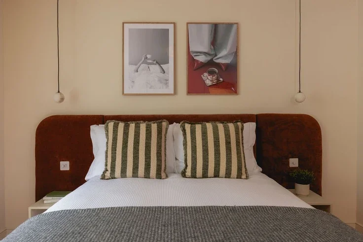 Flat Gloucester Avenue in Greater London
