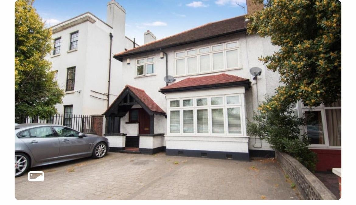 Room Kingfisher Avenue in Greater London
