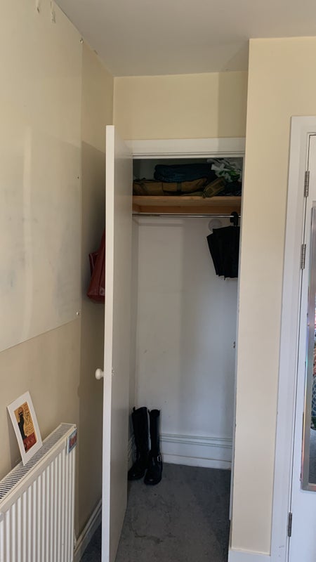 Room Horndean Close in Greater London