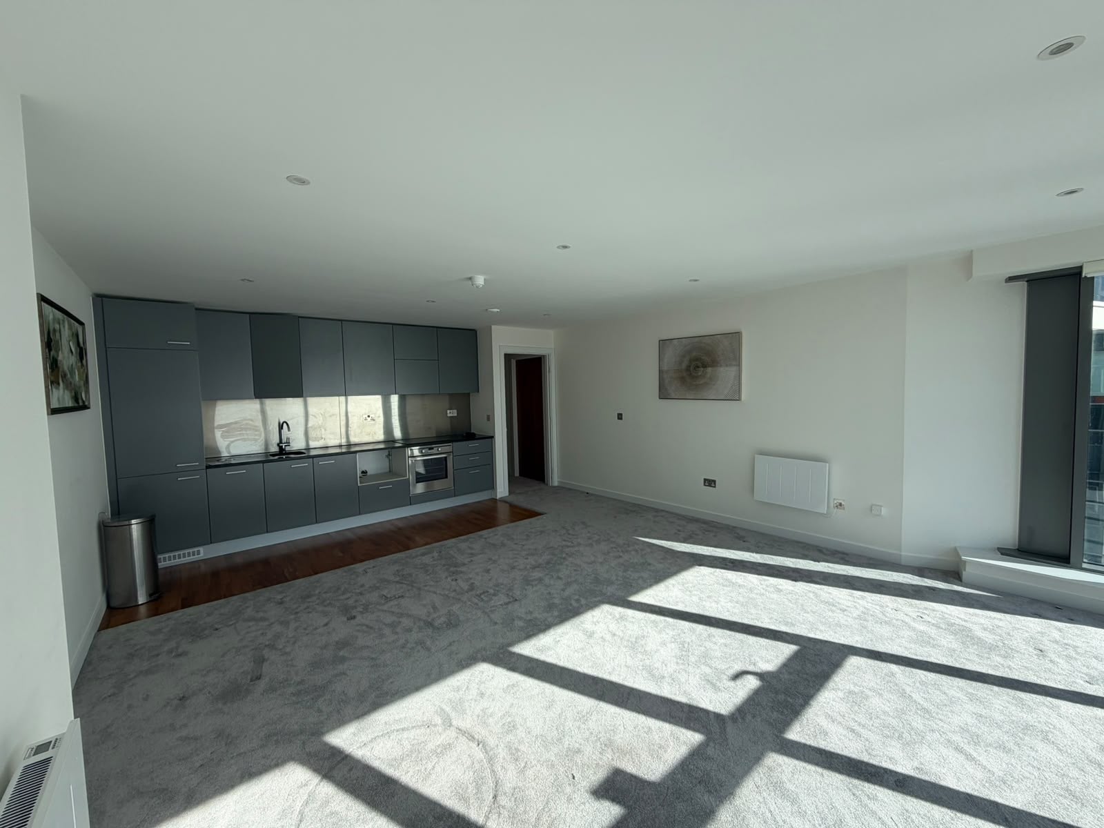 Flat William Jessop Way in Liverpool