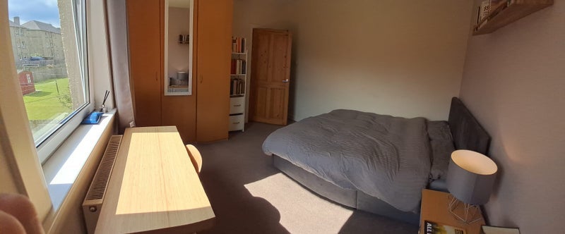 Room Hutchison Road in City of Edinburgh