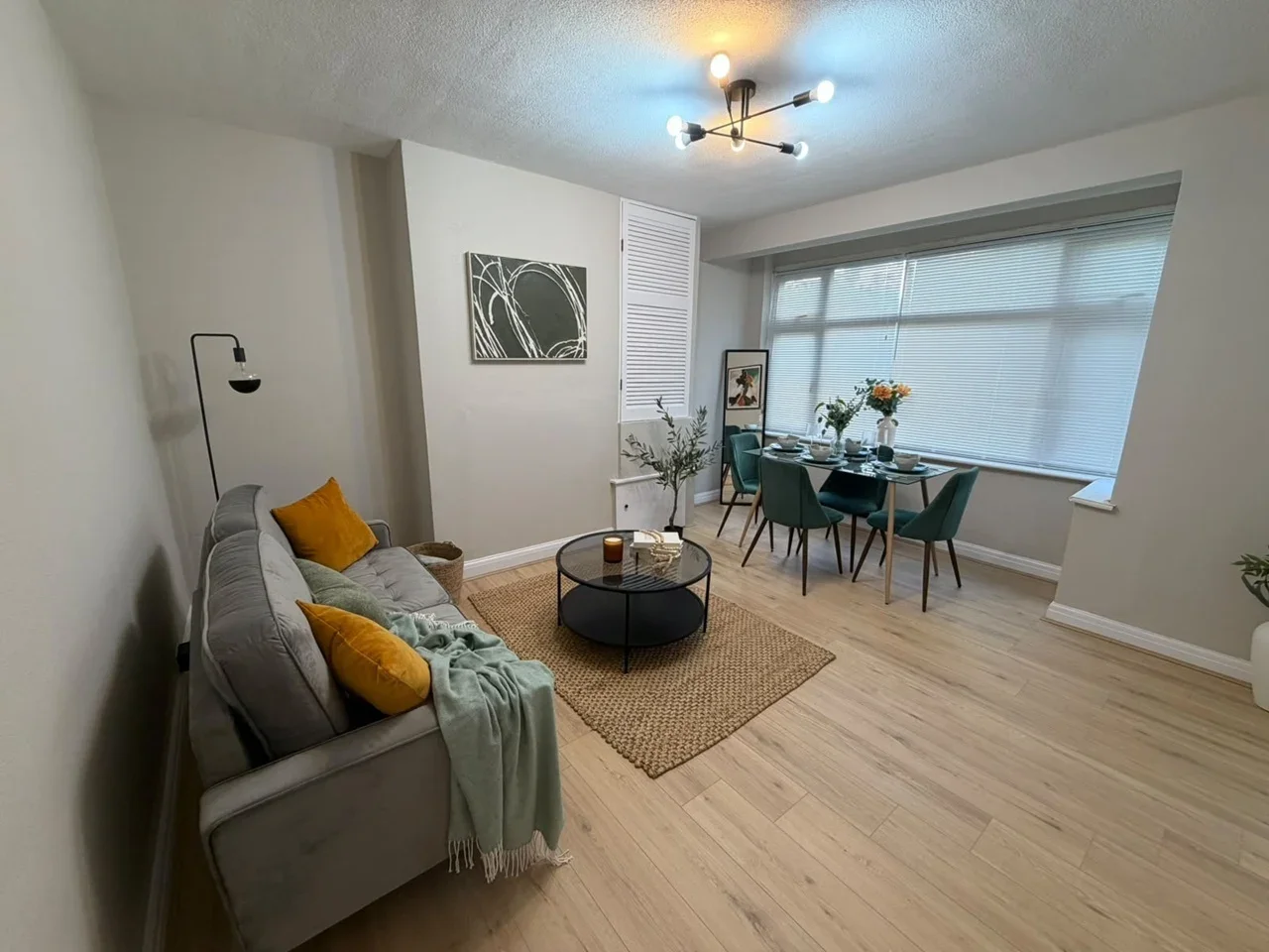 Flat Chalford Walk in Greater London