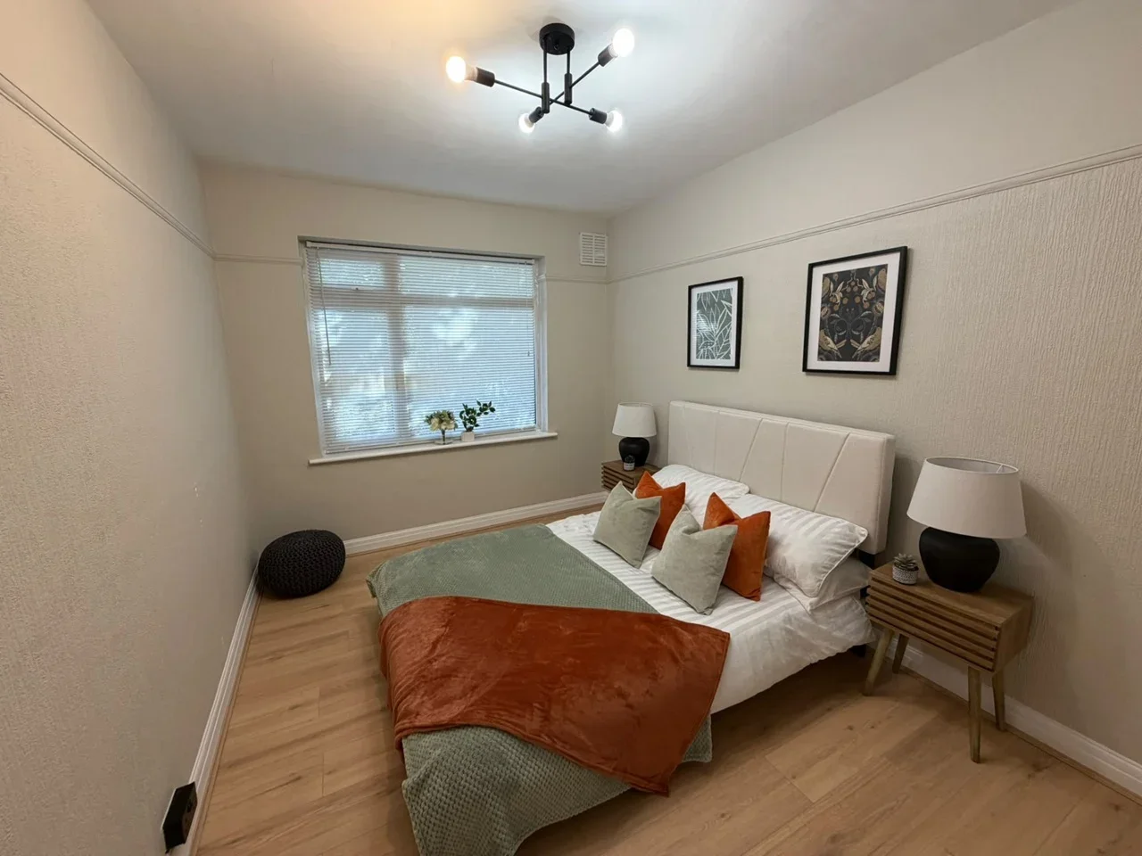 Flat Chalford Walk in Greater London