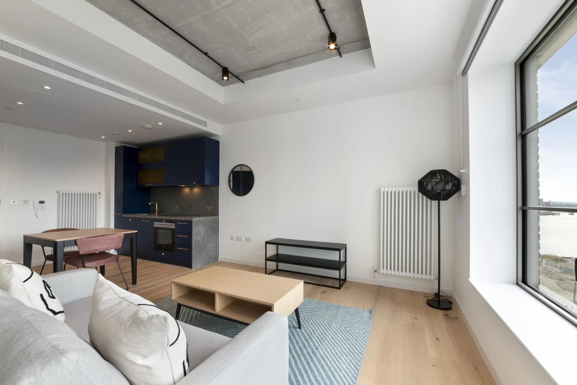 Flat Orchard Place in Greater London