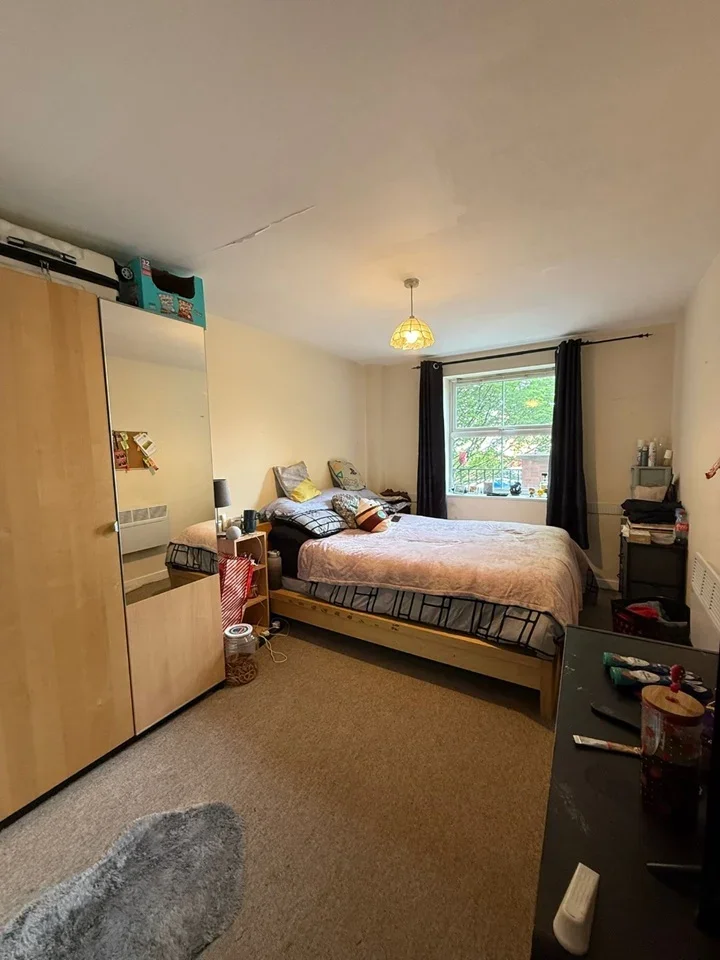 Flat Holly Street in Luton