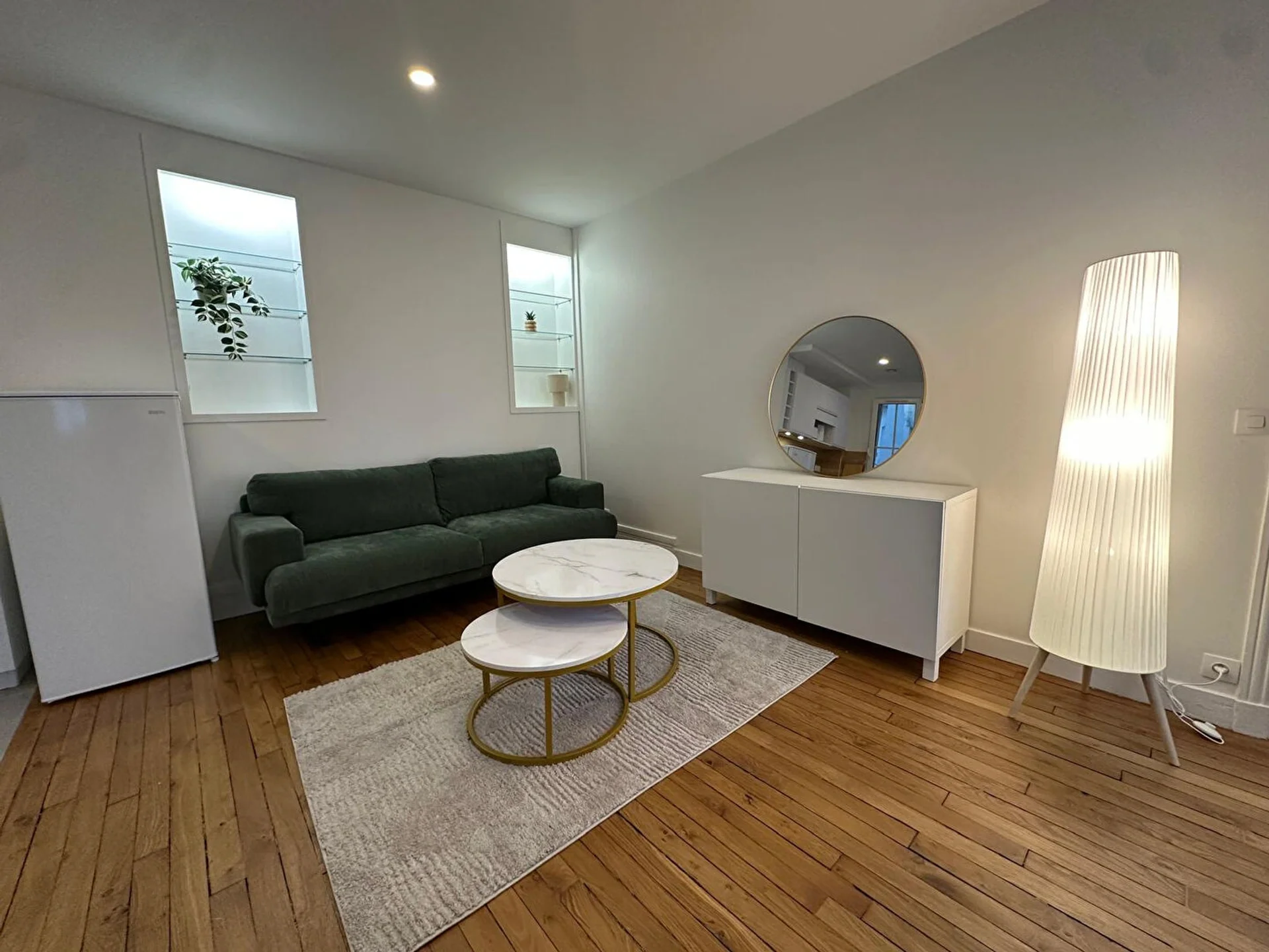 Flat Rue Trébois in Levallois-Perret