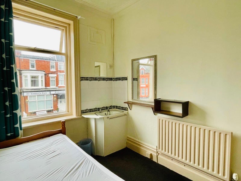 Room Lord Street in Blackpool