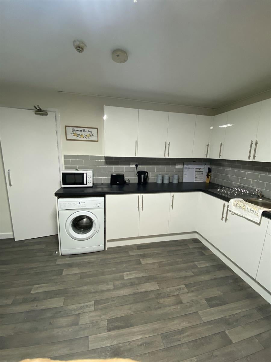 Room Denison Gardens in Derby