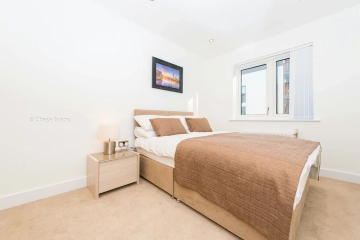 House Fairthorn Road in Greater London