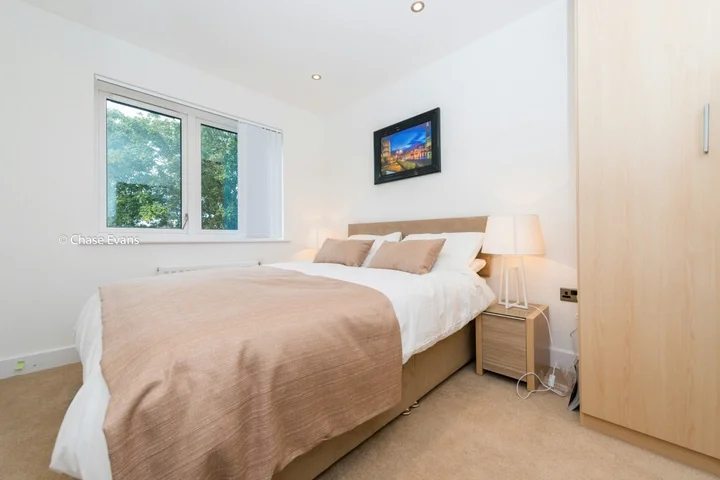 House Fairthorn Road in Greater London