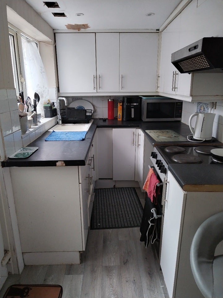 Room Shortlands Road in Borough of Swale