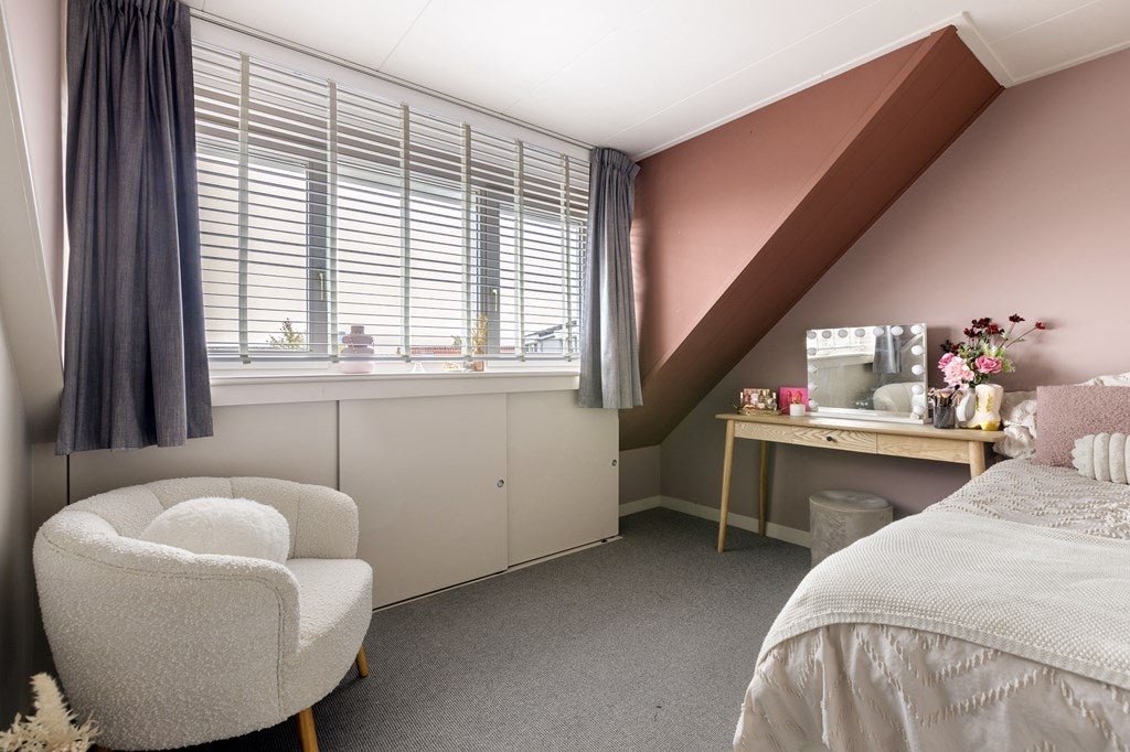 Tussenwoning te koop: De Ring 14, Wekerom