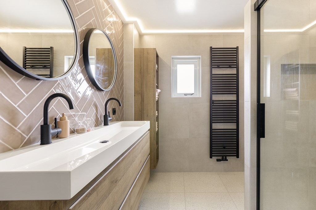 Tussenwoning te koop: De Ring 14, Wekerom