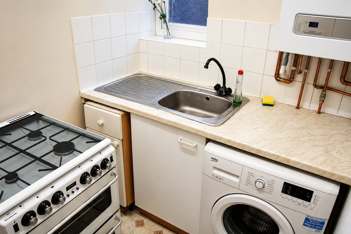 Room Westway in Greater London