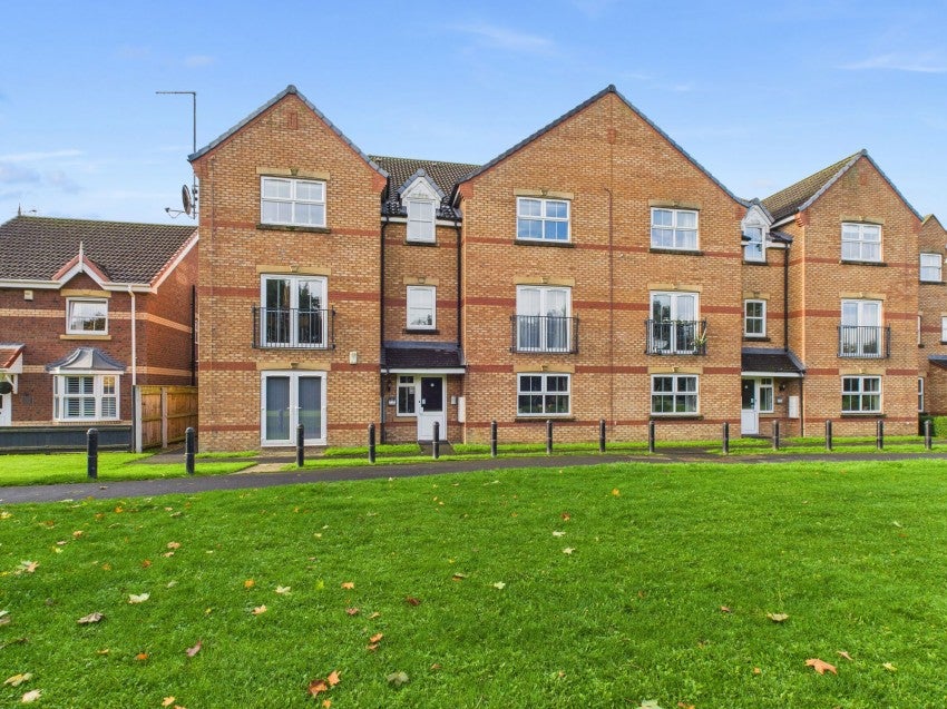 Flat Randall Garth in Driffield